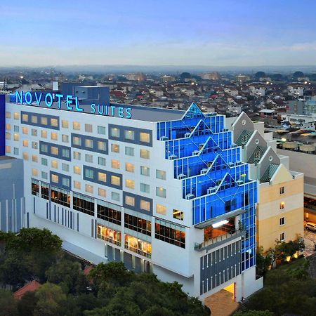 Novotel Suites Yogyakarta Malioboro Kültér fotó
