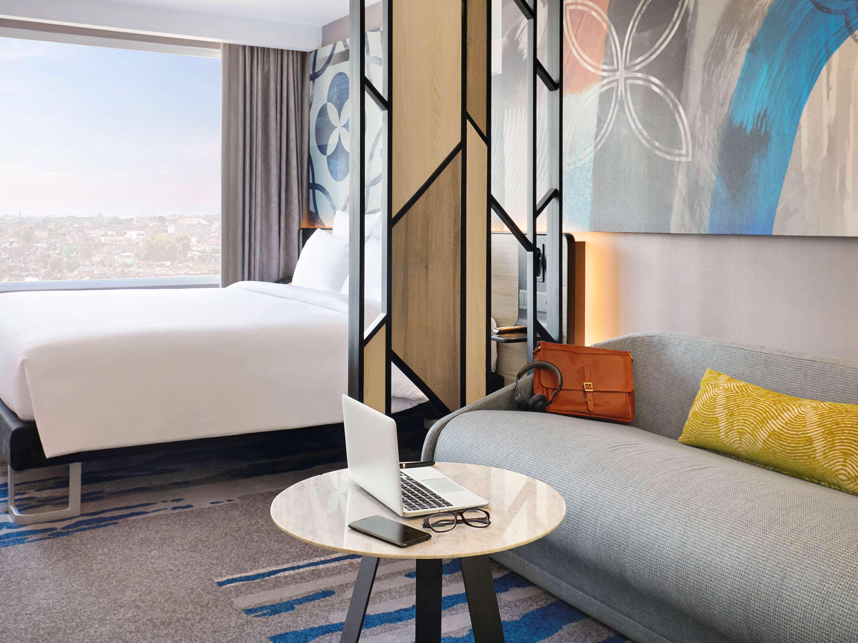 Novotel Suites Yogyakarta Malioboro Szoba fotó