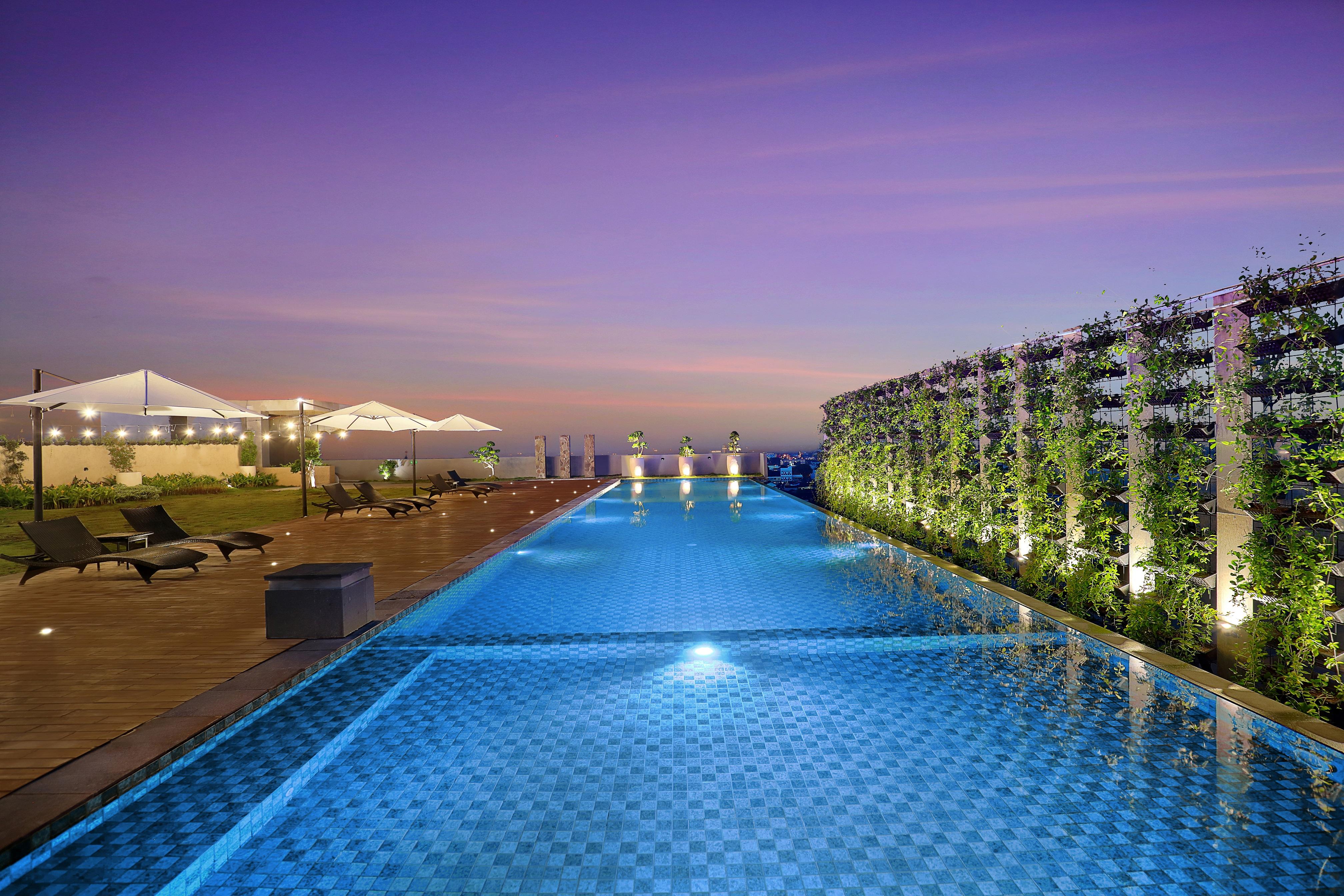 Novotel Suites Yogyakarta Malioboro Kültér fotó