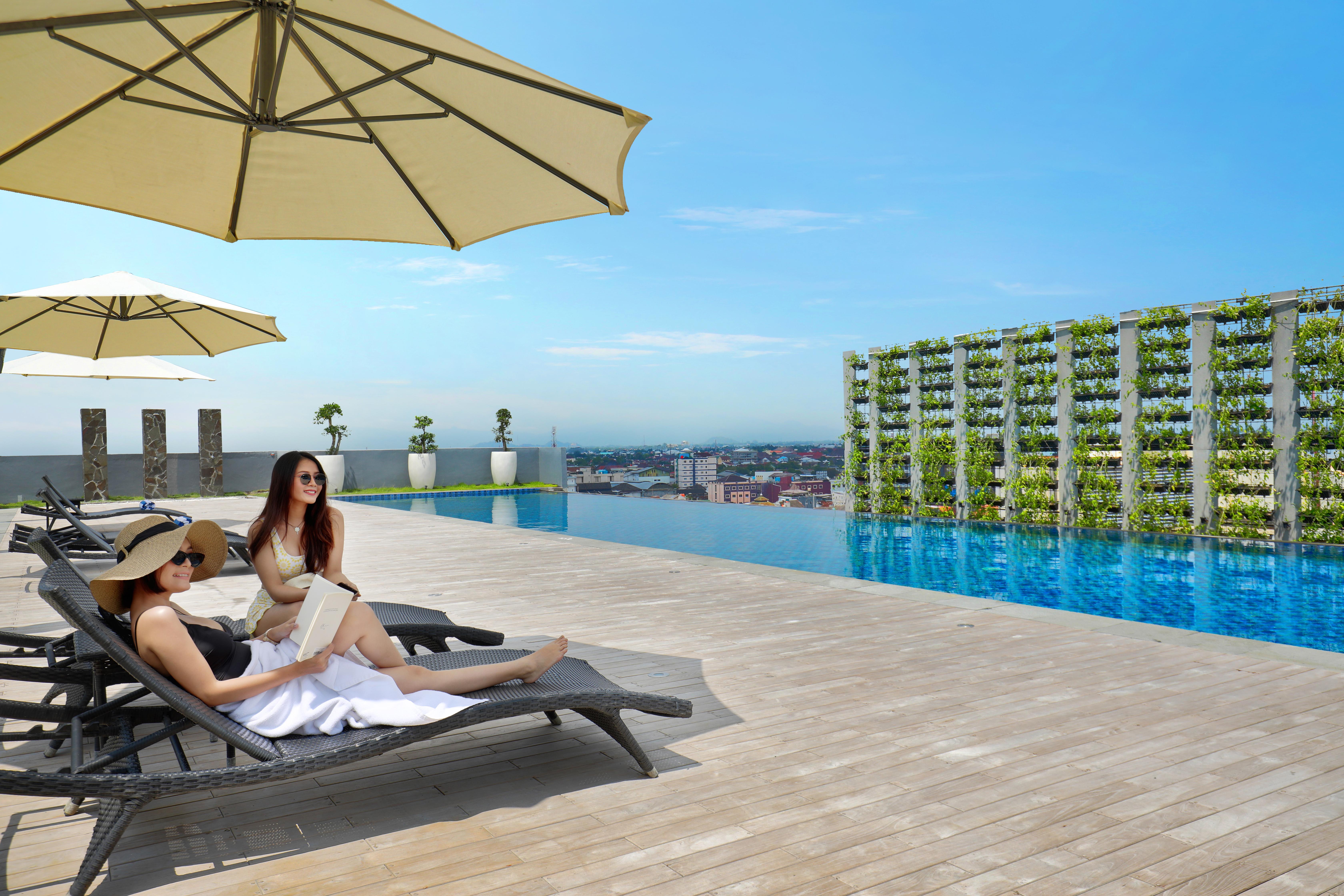 Novotel Suites Yogyakarta Malioboro Kültér fotó