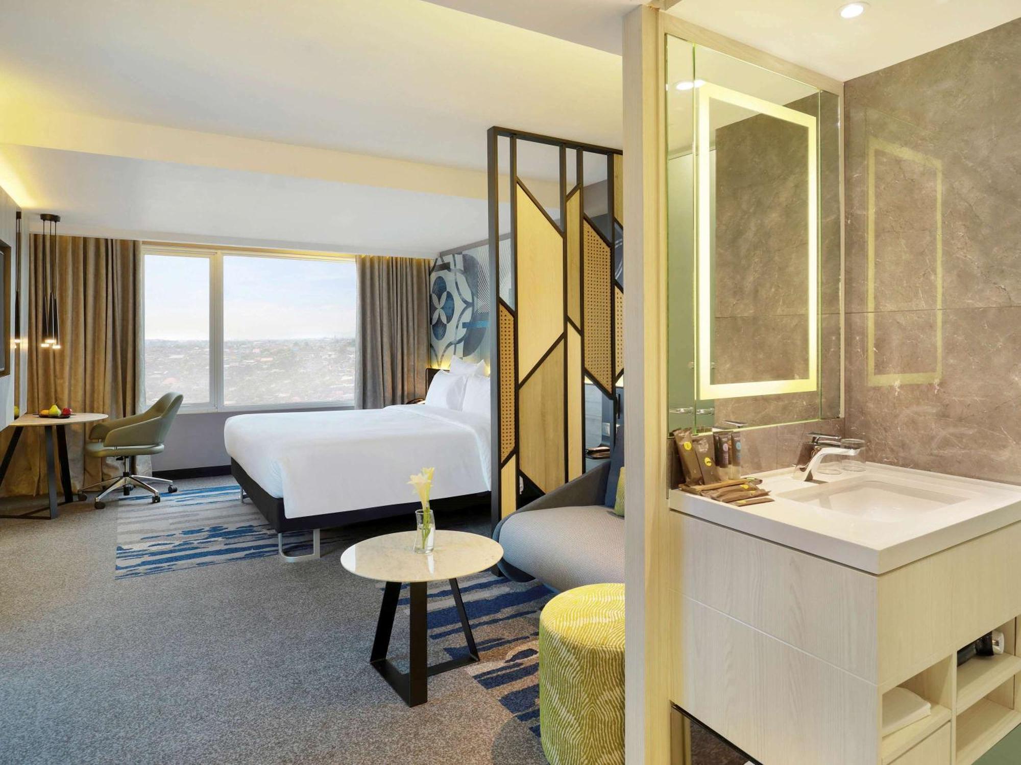 Novotel Suites Yogyakarta Malioboro Kültér fotó
